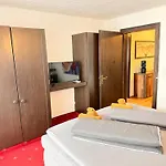 Weidach Zentrum 4 Апартаменты *