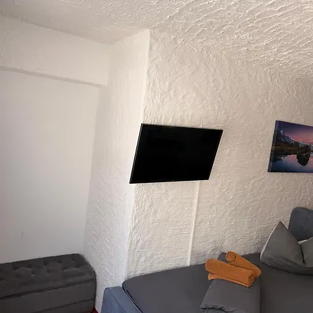 Weidach Zentrum 4 *