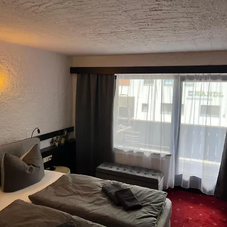 Weidach Zentrum 4 公寓 *