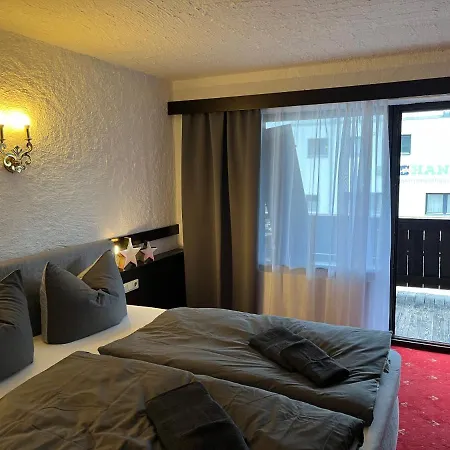 Weidach Zentrum 4 * 洛伊塔施